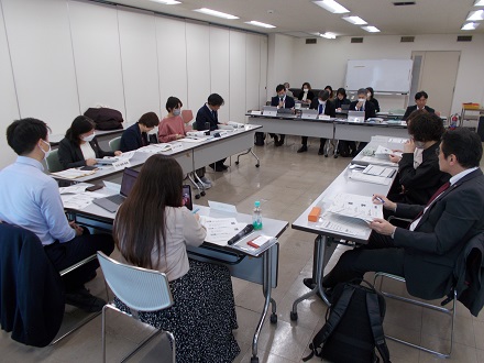 委員会の様子