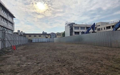 二上小学校既存校舎等解体工事の写真